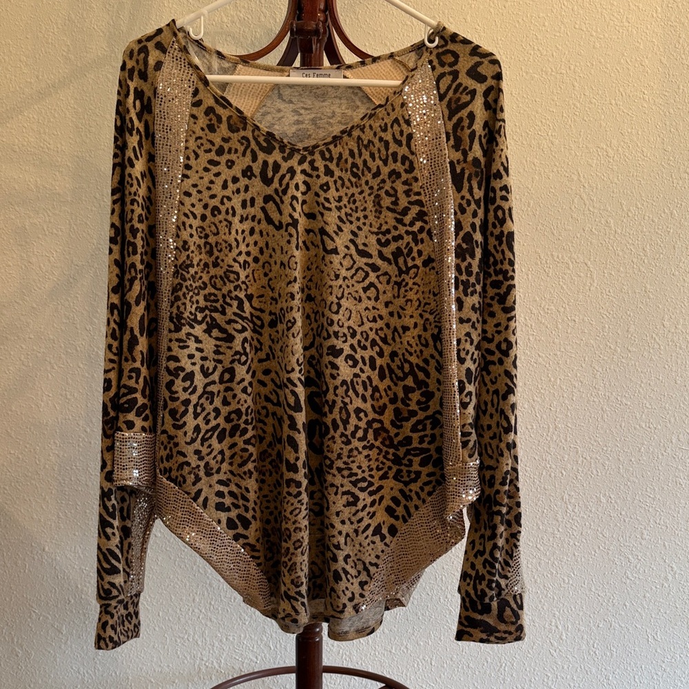 Ces Femme Brown Leopard Print Long Sleeve Top